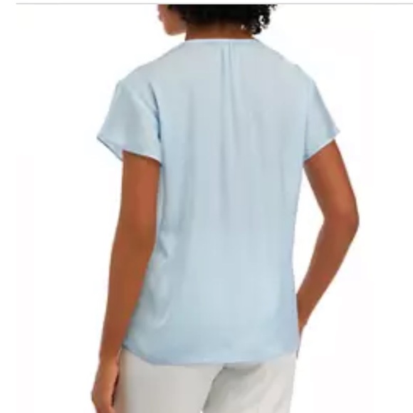 2/$25: Lightweight Blouse from Banana Republic - Picture 2 of 7